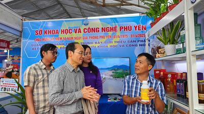 Một số hình hành hoạt động khoa KHCN, ĐMST và Chuyển đổi số tại Triển lãm thành tựu kinh tế - xã hội Phú Yên năm 2025
